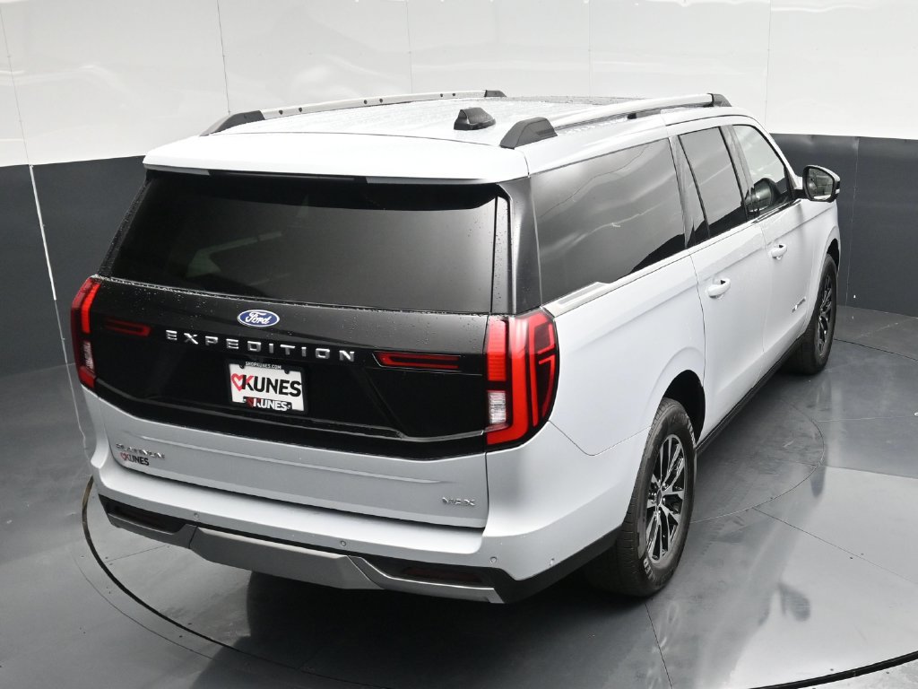 Used 2025 Ford Expedition Max Platinum AWD/4WD image 49
