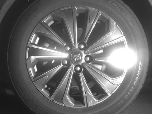 Used 2024 Buick Envision Preferred AWD/4WD image 12