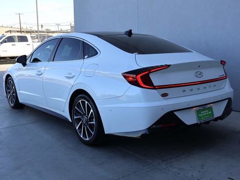 Used 2022 Hyundai Sonata Limited image 3