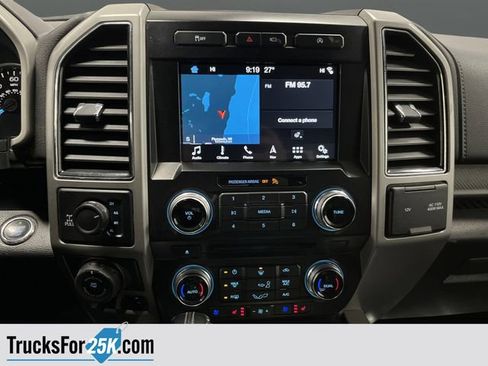 Used 2018 Ford F150 Lariat w/ Equipment Group 502A Luxury image 9