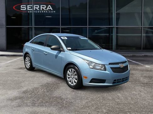 Used 2011 Chevrolet Cruze LS w/ Connectivity Package FWD image 7