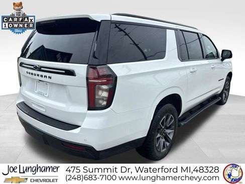 Certified 2024 Chevrolet Suburban Z71 w/ Luxury Package AWD/4WD image 3