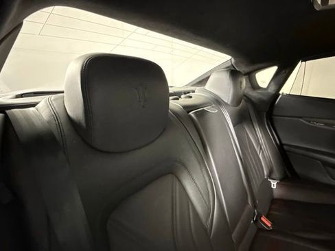Used 2017 Maserati Quattroporte S GranLusso image 24