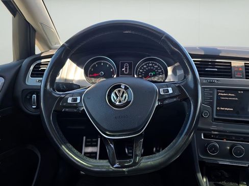 Used 2017 Volkswagen Golf Alltrack SE AWD/4WD image 10