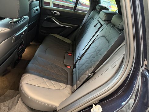 New 2026 BMW X5 xDrive40i w/ M Sport Package AWD/4WD image 13