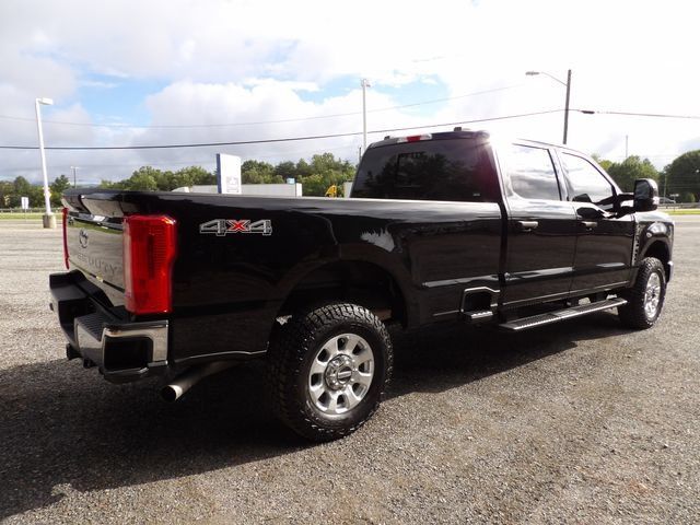 Used 2024 Ford F250 XLT AWD/4WD image 5