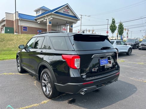 Certified 2024 Ford Explorer XLT w/ Equipment Group 202A AWD/4WD image 12