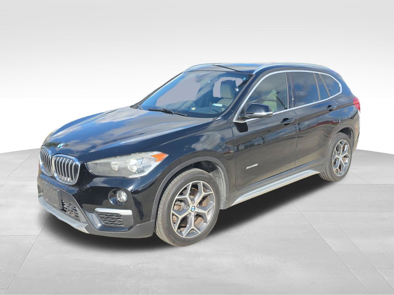 Used 2018 BMW X1 xDrive28i AWD/4WD image 1