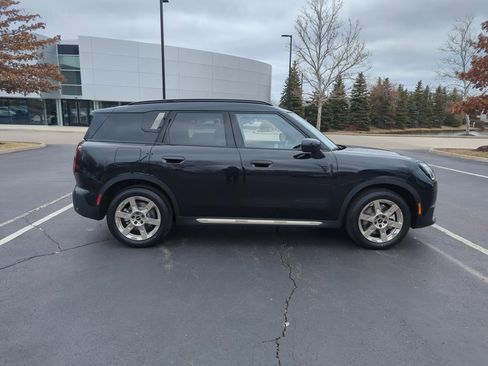 New 2025 MINI Cooper Countryman S w/ Comfort Package Max image 8