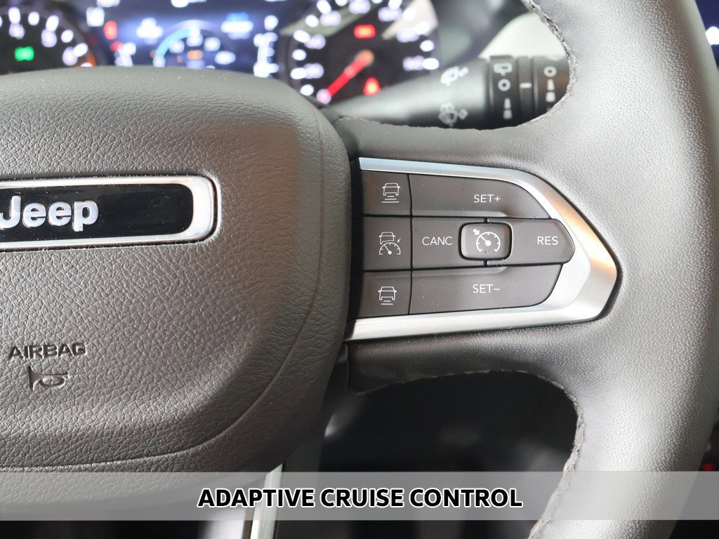 Used 2026 Jeep Compass Limited AWD/4WD image 4