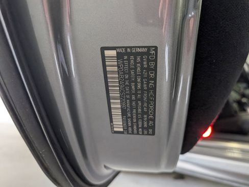 Used 2012 Porsche 911 Carrera 4 GTS image 37