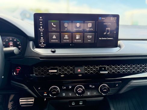 Used 2025 Honda Accord Sport image 16