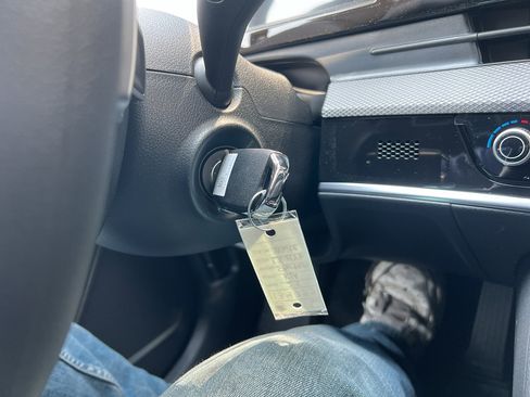 New 2025 Kia Sportage LX image 25