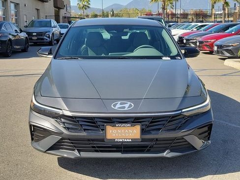 New 2026 Hyundai Elantra Sport FWD image 28