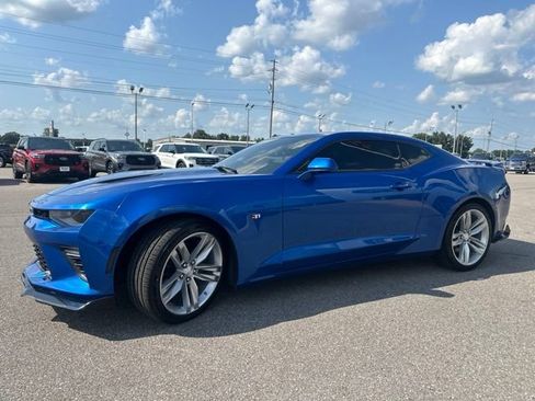 Used 2017 Chevrolet Camaro SS RWD image 22