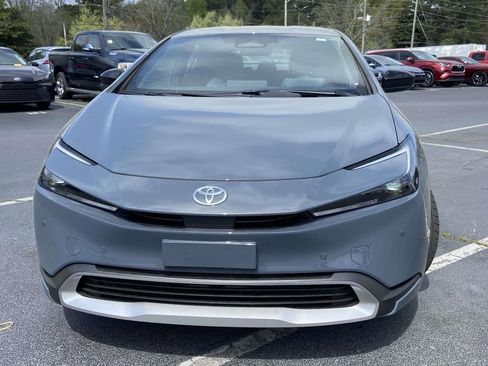 Used 2026 Toyota Prius Plug-In Hybrid image 8