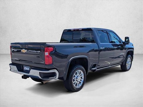 Used 2024 Chevrolet Silverado 2500 LTZ w/ LTZ Plus Package AWD/4WD image 5