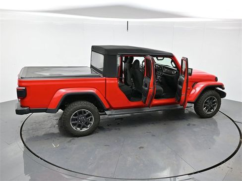 Used 2020 Jeep Gladiator Overland w/ Safety Group image 41