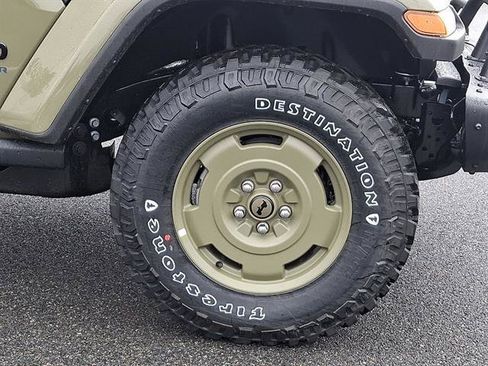 New 2026 Jeep Gladiator Sport image 5