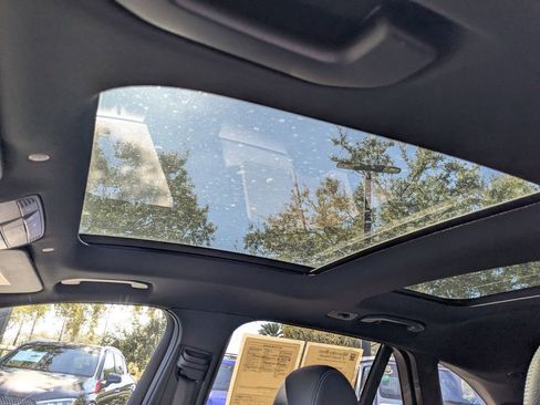 Certified 2022 Mercedes-Benz GLC 300 4MATIC w/ AMG Line image 7