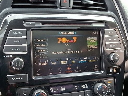 Used 2019 Nissan Maxima Platinum w/ Sport Mat Group FWD image 18