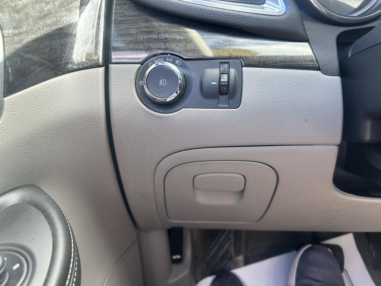 Used 2014 Buick Encore Convenience FWD image 26