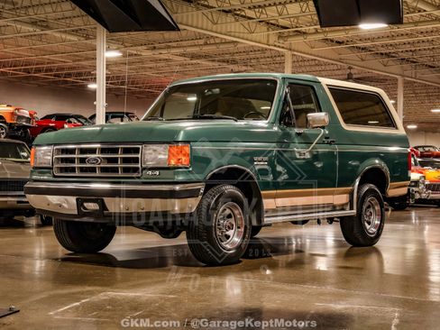 Used 1988 Ford Bronco AWD/4WD image 3