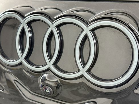 Used 2025 Audi S6 e-tron Prestige w/ 21" Black Optic Package AWD/4WD image 15