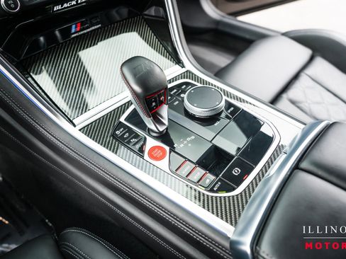 Used 2022 BMW M8 Competition AWD/4WD image 27