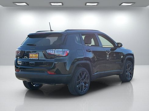 New 2026 Jeep Compass Latitude AWD/4WD image 5