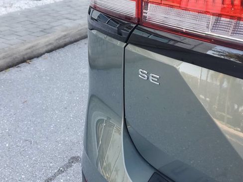 Used 2024 Volkswagen Atlas Peak Edition SE AWD/4WD image 9