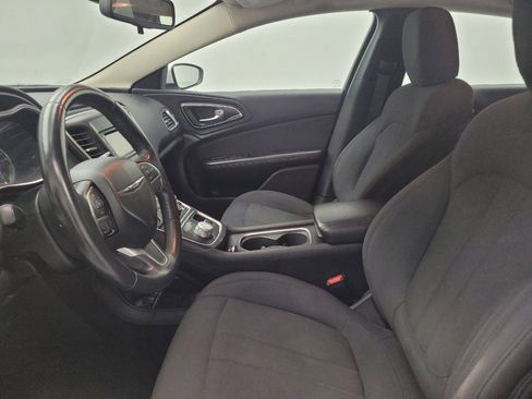 Used 2015 Chrysler 200 Limited w/ Convenience Group FWD image 17