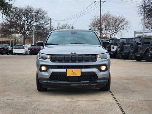 Used 2022 Jeep Compass Altitude image 2