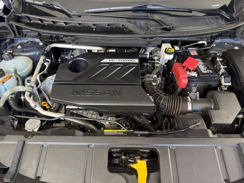 Used 2023 Nissan Rogue SV AWD/4WD image 12