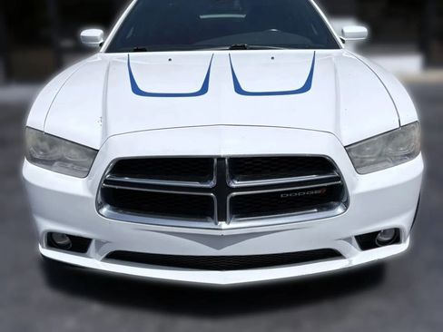 Used 2014 Dodge Charger R/T w/ Driver Confidence Group (AJG) AWD/4WD image 8