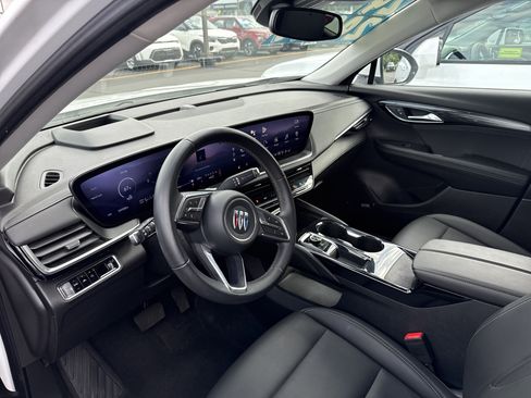 Used 2024 Buick Envision Preferred AWD/4WD image 31