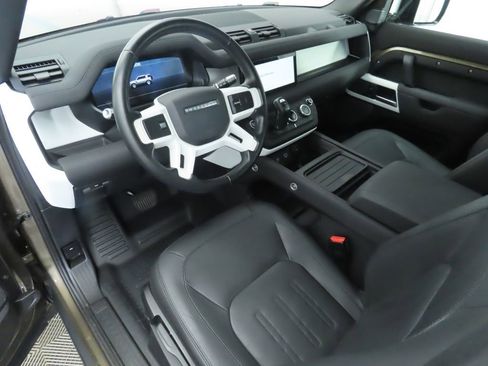 Certified 2021 Land Rover Defender 110 S image 9