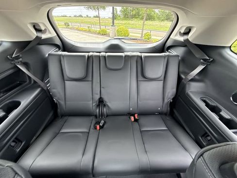 New 2026 Subaru Ascent Limited AWD/4WD image 24