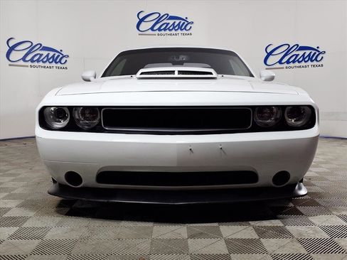 Used 2013 Dodge Challenger R/T Plus image 3
