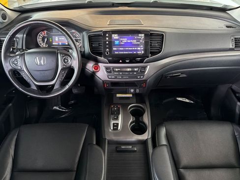 Used 2023 Honda Ridgeline RTL-E image 3