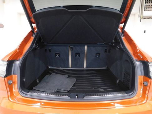 Used 2023 Porsche Macan S AWD/4WD image 75