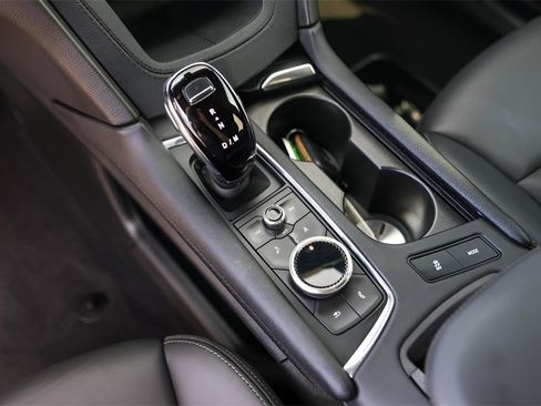 Used 2023 Cadillac XT5 Sportv w/ Technology Package image 21