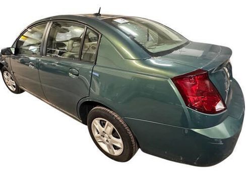 Used 2007 Saturn ION Level 2 w/ Preferred Pkg FWD image 3