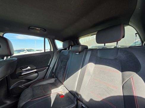 Used 2021 Mercedes-Benz GLA 250 4MATIC image 21