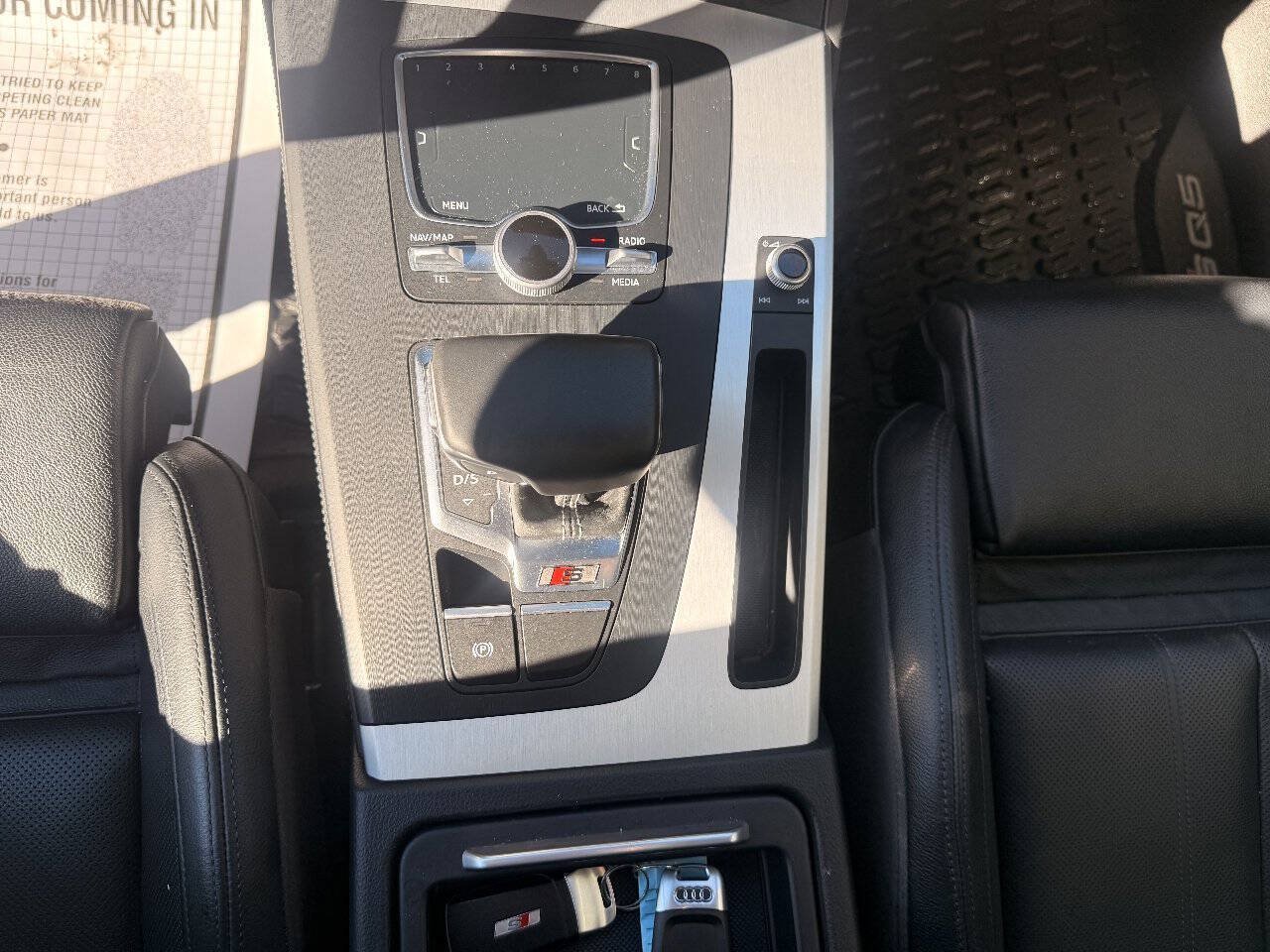 Used 2018 Audi SQ5 Prestige w/ Prestige Package AWD/4WD image 18