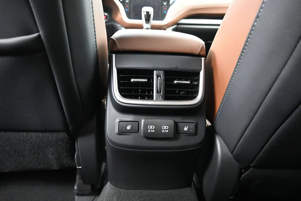 Used 2020 Subaru Outback Touring XT AWD/4WD image 14