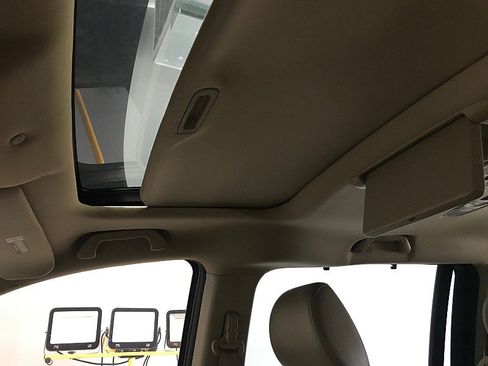 Used 2010 Honda Odyssey EX-L image 26