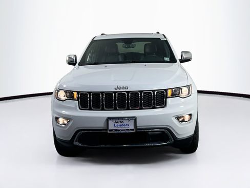 Used 2022 Jeep Grand Cherokee Limited image 2