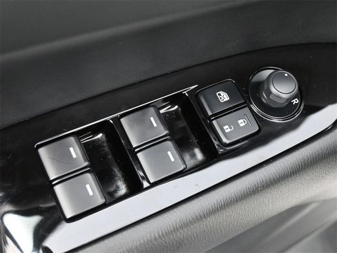 Used 2023 MAZDA CX-5 AWD 2.5 S w/ Select Package image 4