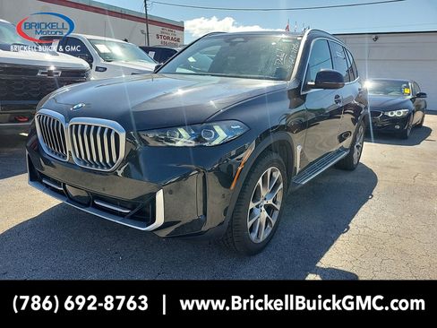 Used 2024 BMW X5 sDrive40i w/ Premium Package image 1